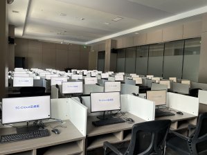 智慧云教室為什么選擇云桌面方案